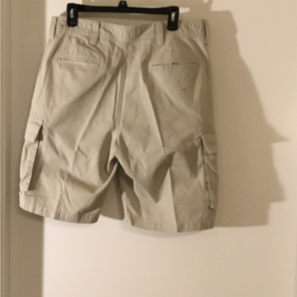 Club Room Cargo Tan Men’s Shorts Size 33 $ 30 - Picture 8 of 10